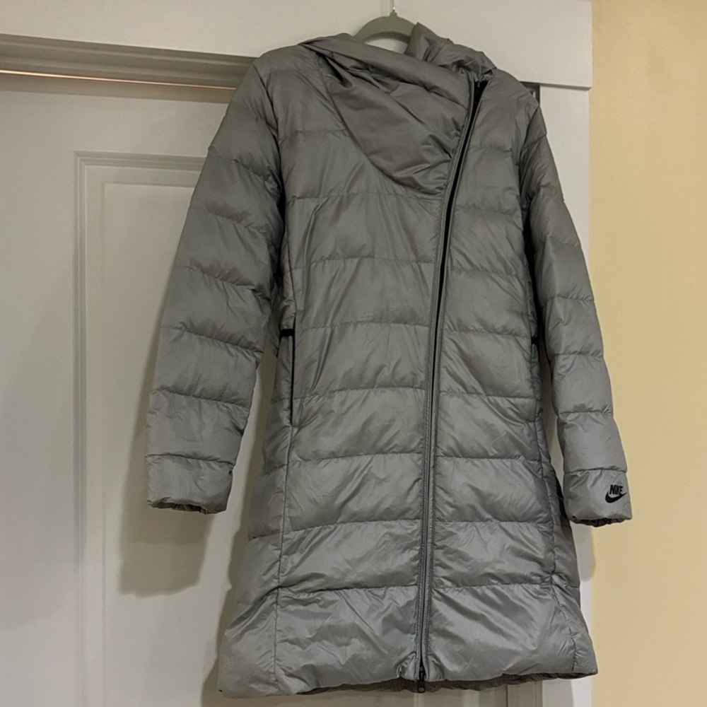 Nike Women's Long Winter Puffer Coat